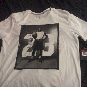 White Jordan t shirt